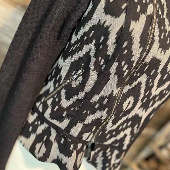 Willow & Clay tapestry jacket - Picture 2 of 8